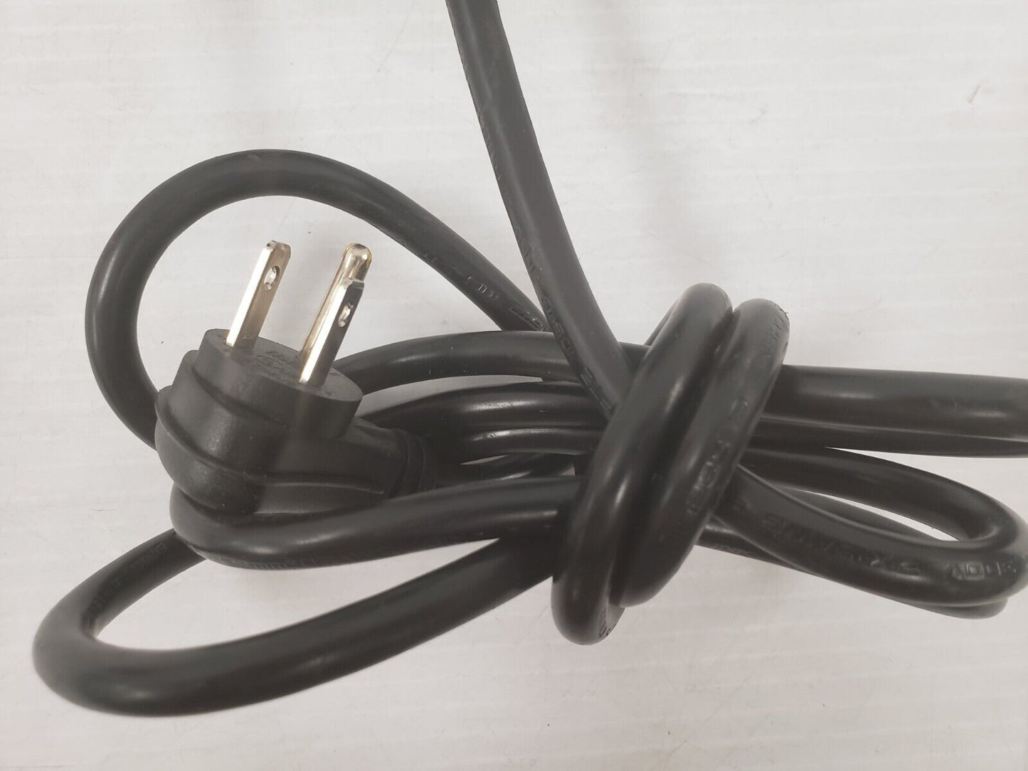 (I-27779) Protecteur de surtension W-Box Technologies 350 VA