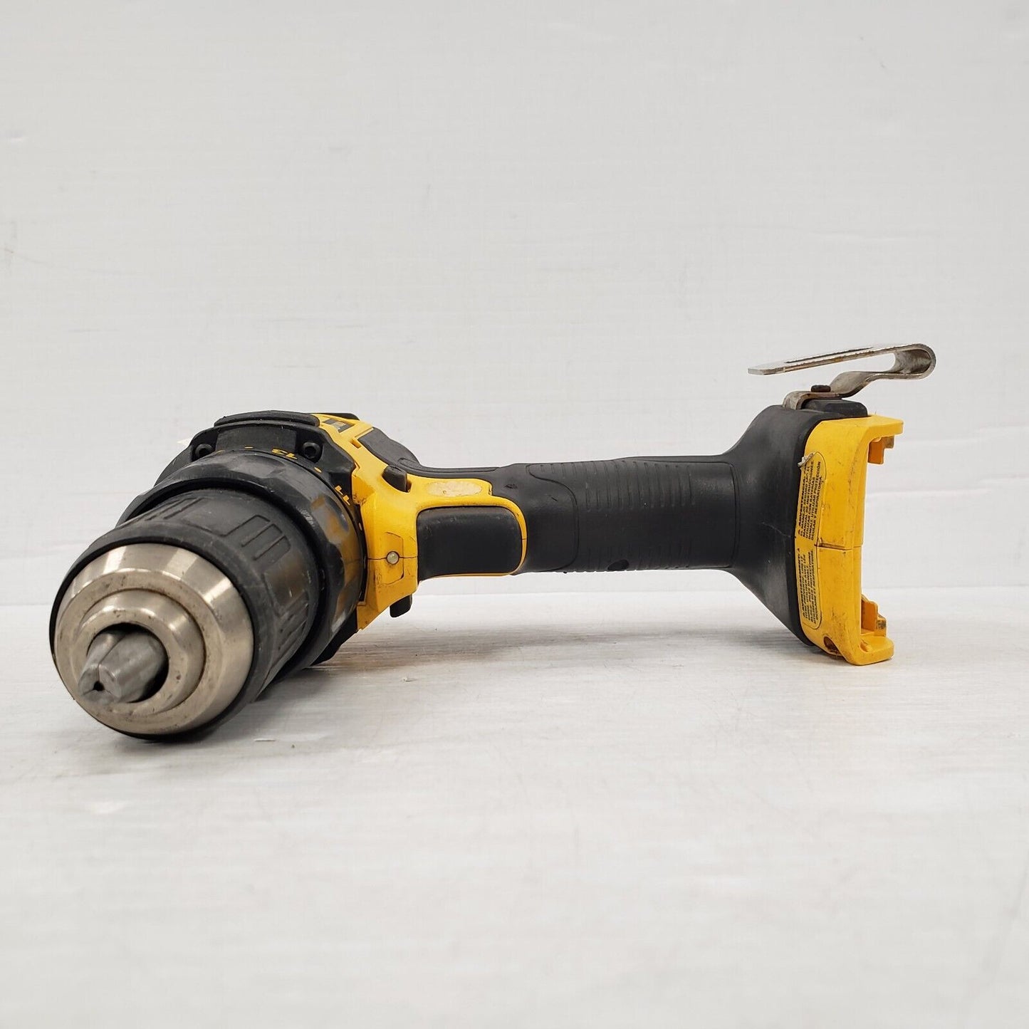 (55227-1) Dewalt DCD780 Drill