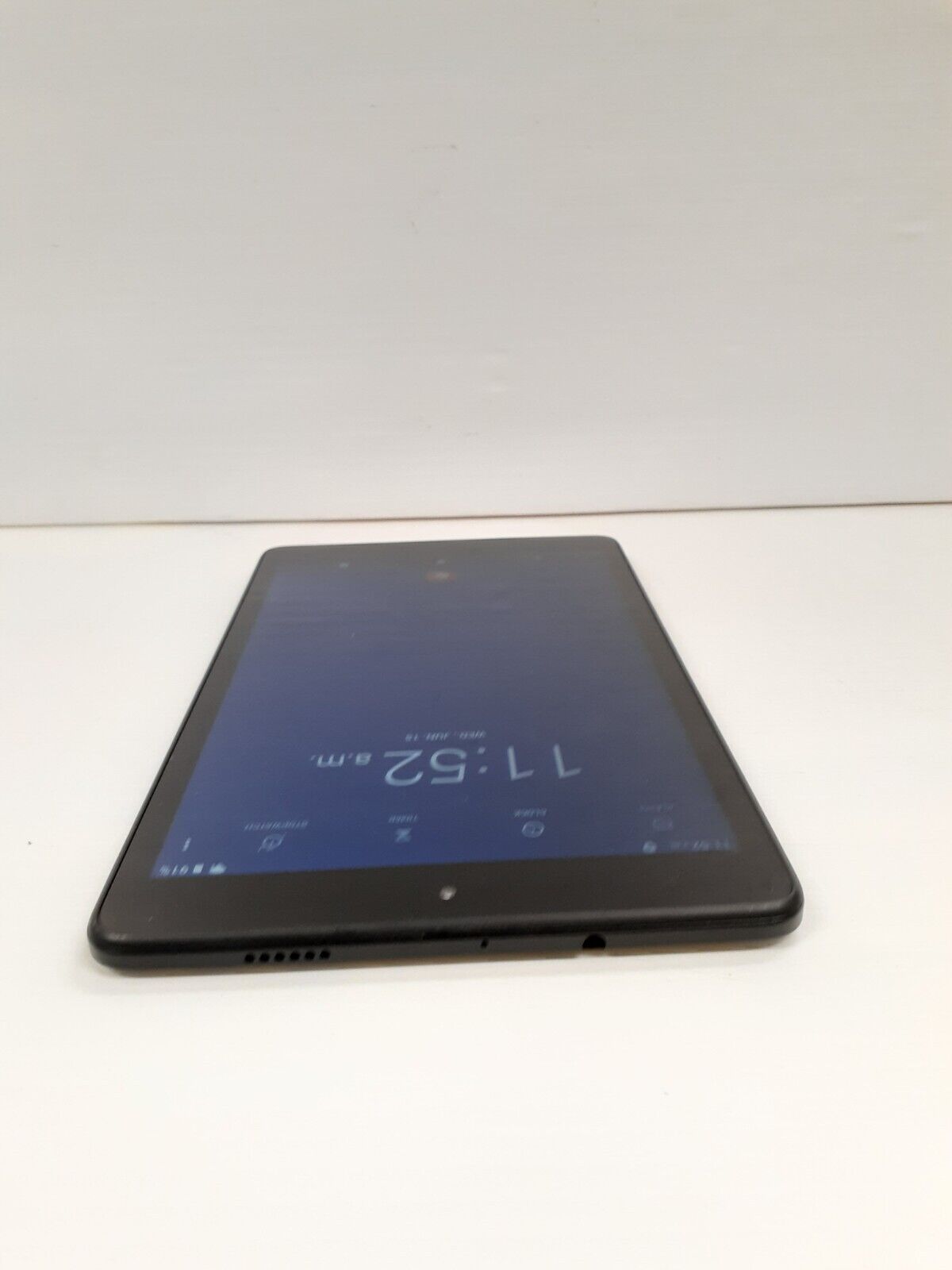 (N69719-3) ZTE K83CA Grand X View  3 Tablet 16GB