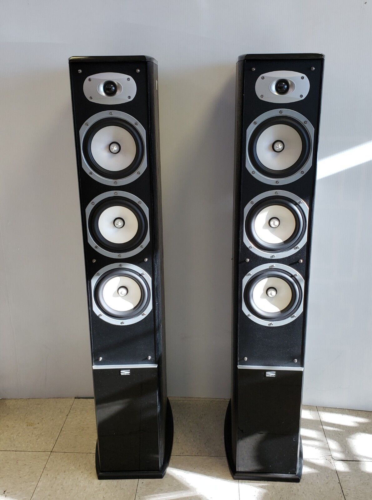 (25479-1) Sinclair Tower Speakers