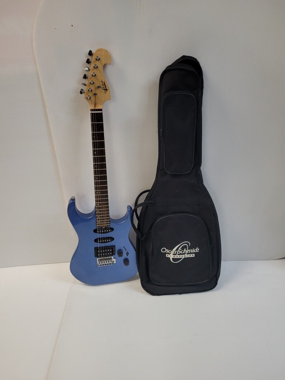 (N78123-3) Guitare Washburn Oscar Schmidt