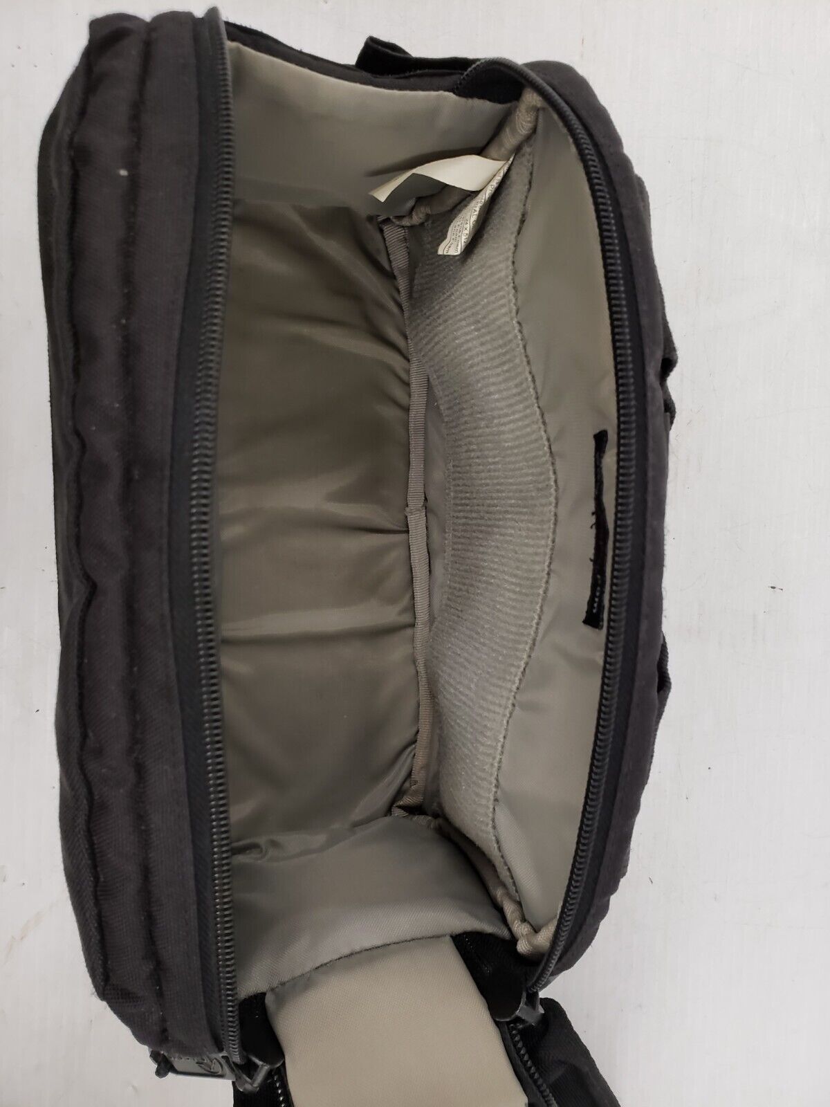 (I-33066) Sac pour appareil photo Lowepro Photo Runner