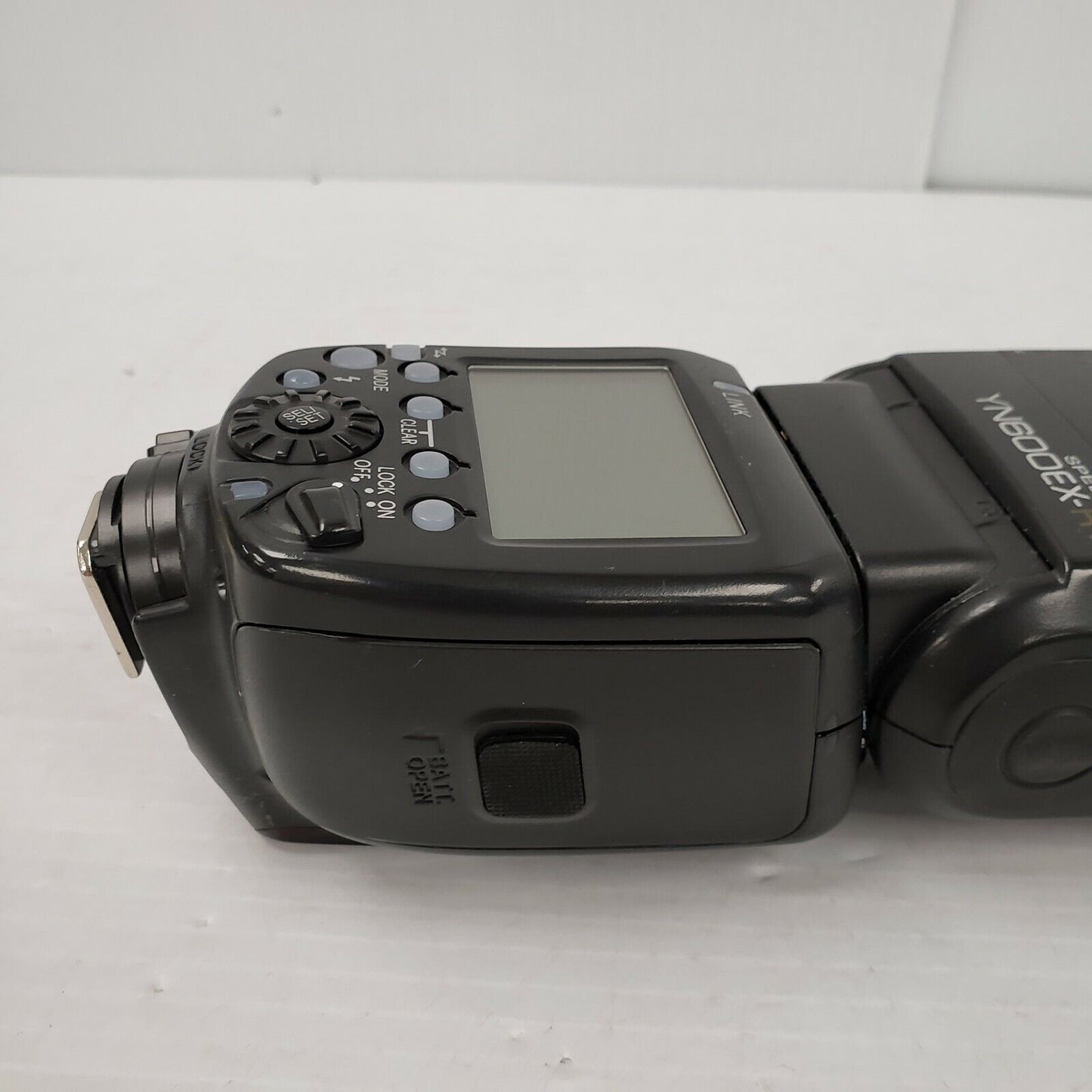 (I-29470) Flash Yonguo YN600EXRT