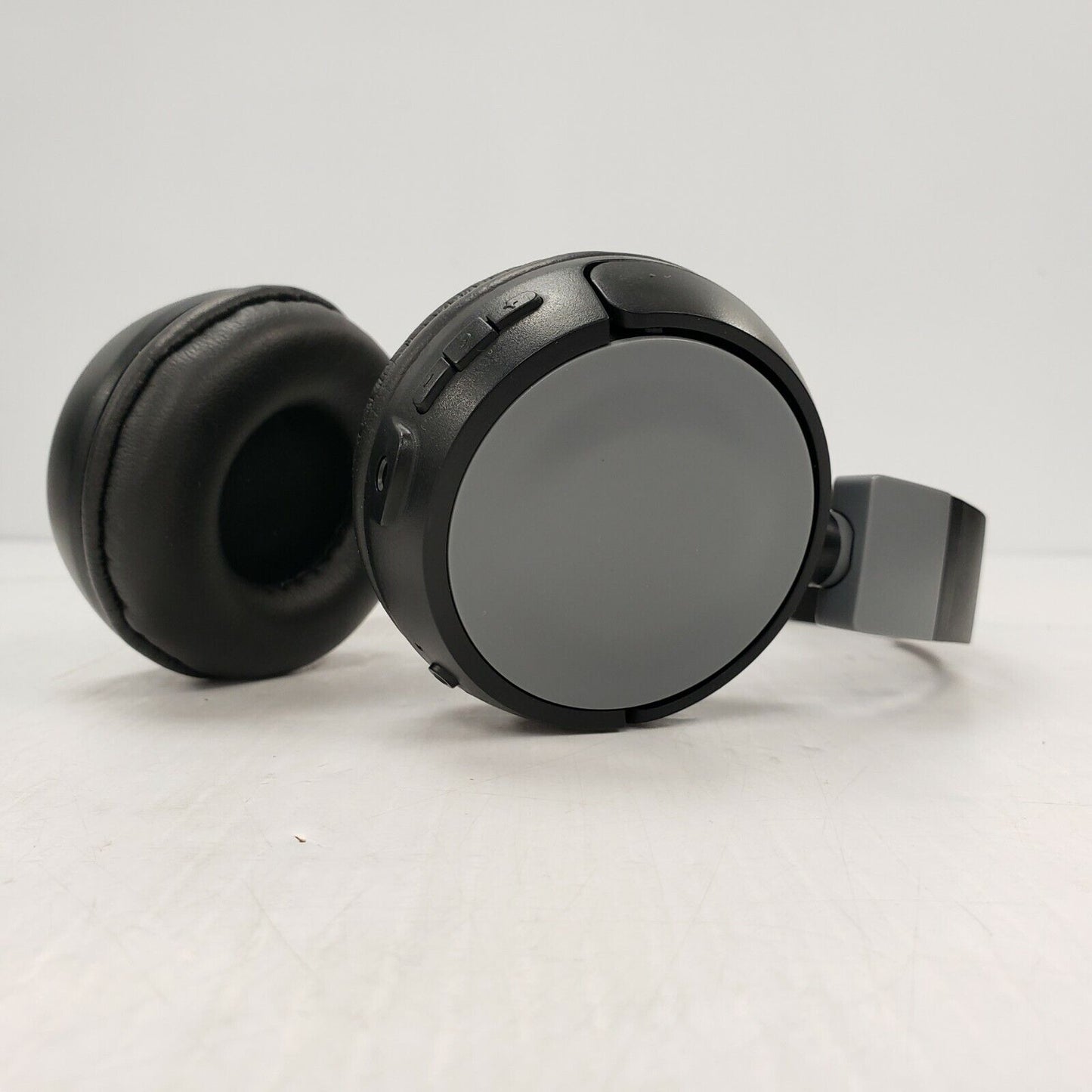 (26428-5) Gentek Headphones