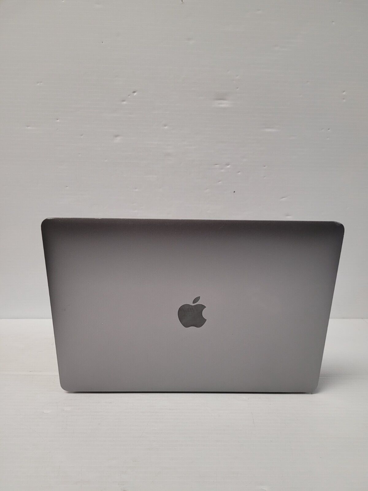 (N78627-1) Apple A2338 Laptop