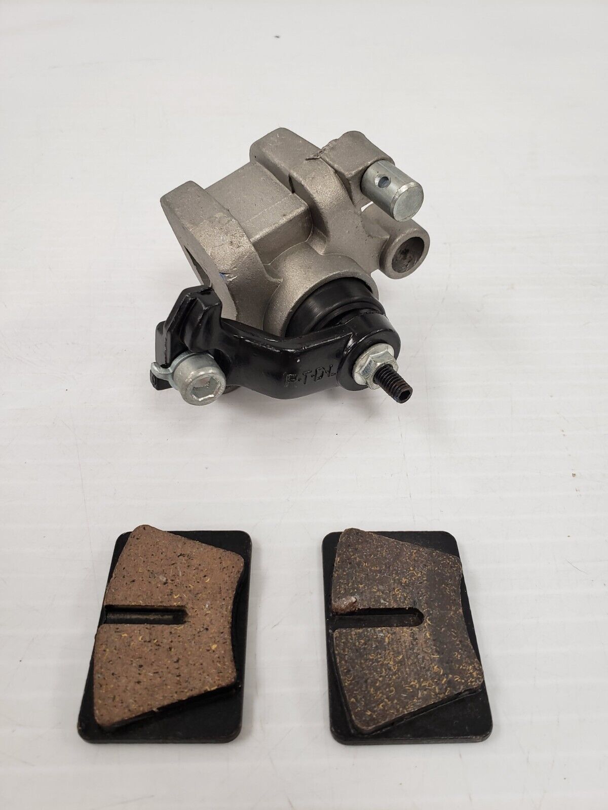 (I-33699B) No Name Rear Caliper from Pocket Bike