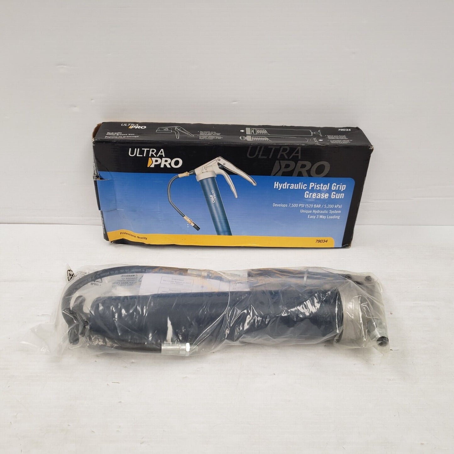 (55923-4) Ultra Pro 79034 Grease Gun