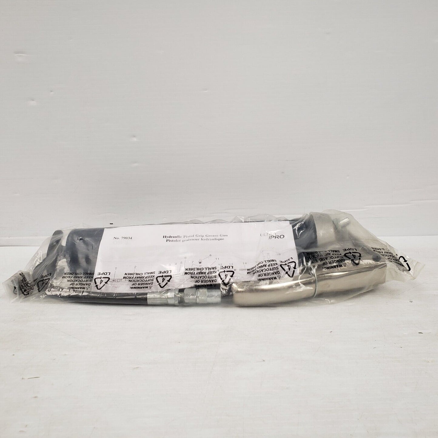 (55923-4) Ultra Pro 79034 Grease Gun