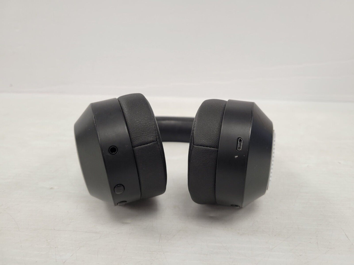 (55080-1) Soundstage Headphones