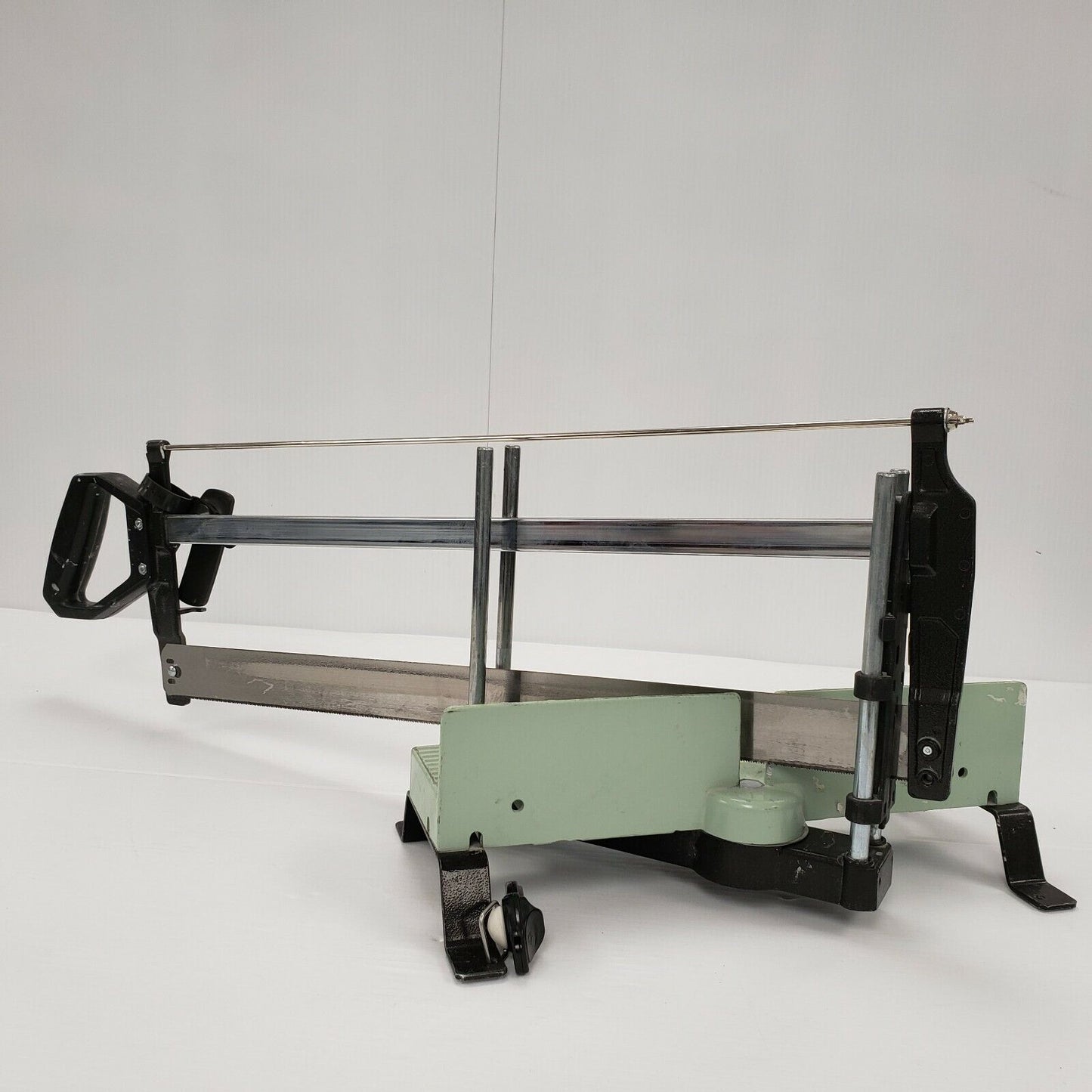 (I-24514) Nobex Do-It Hand Mitre Saw
