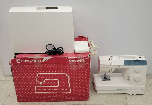 (I-34397) Husqvarna Viking VSMAB Emerald 118 Sewing Machine