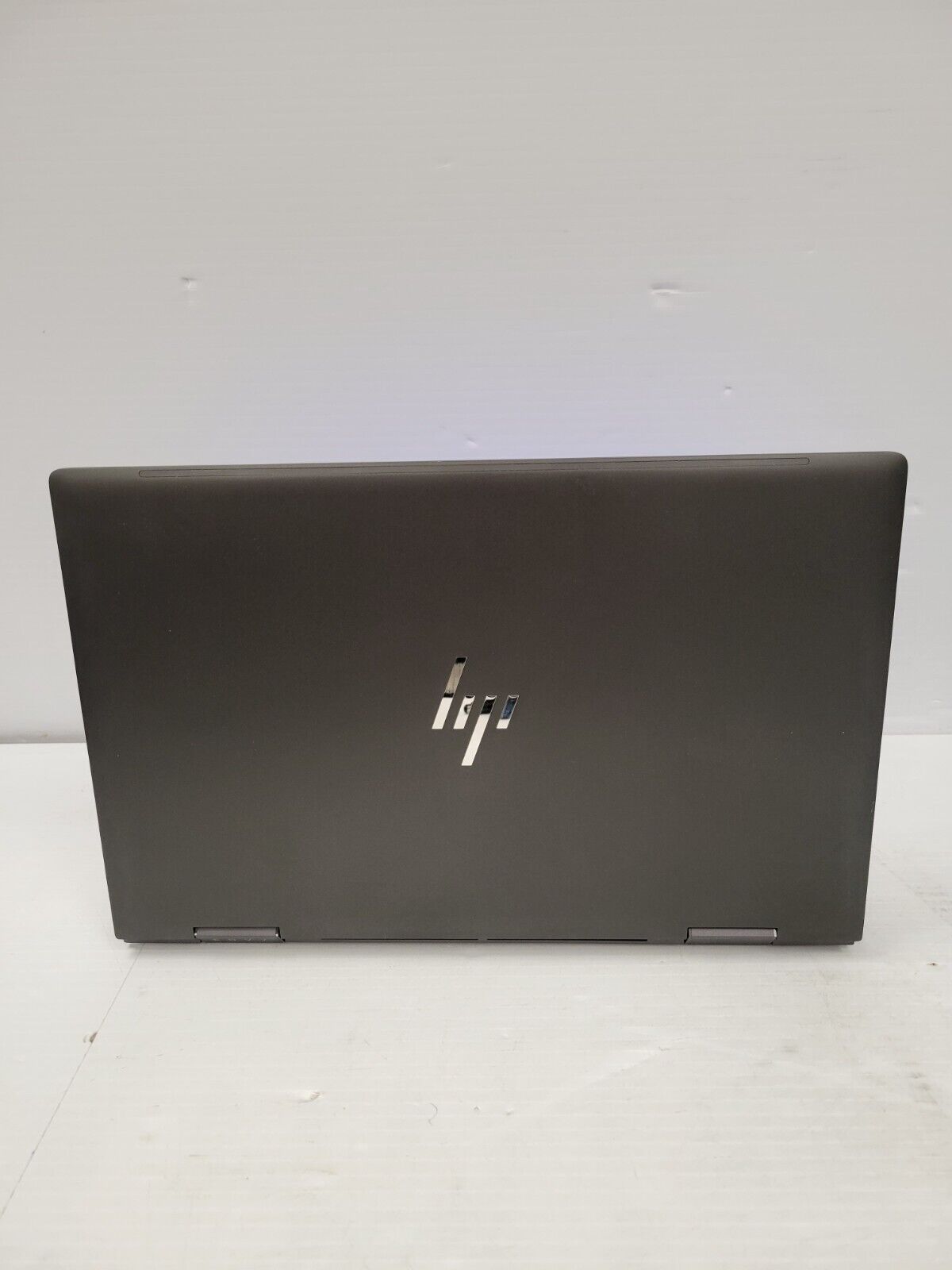 (49049-1) HP 13-AY0008CA Laptop