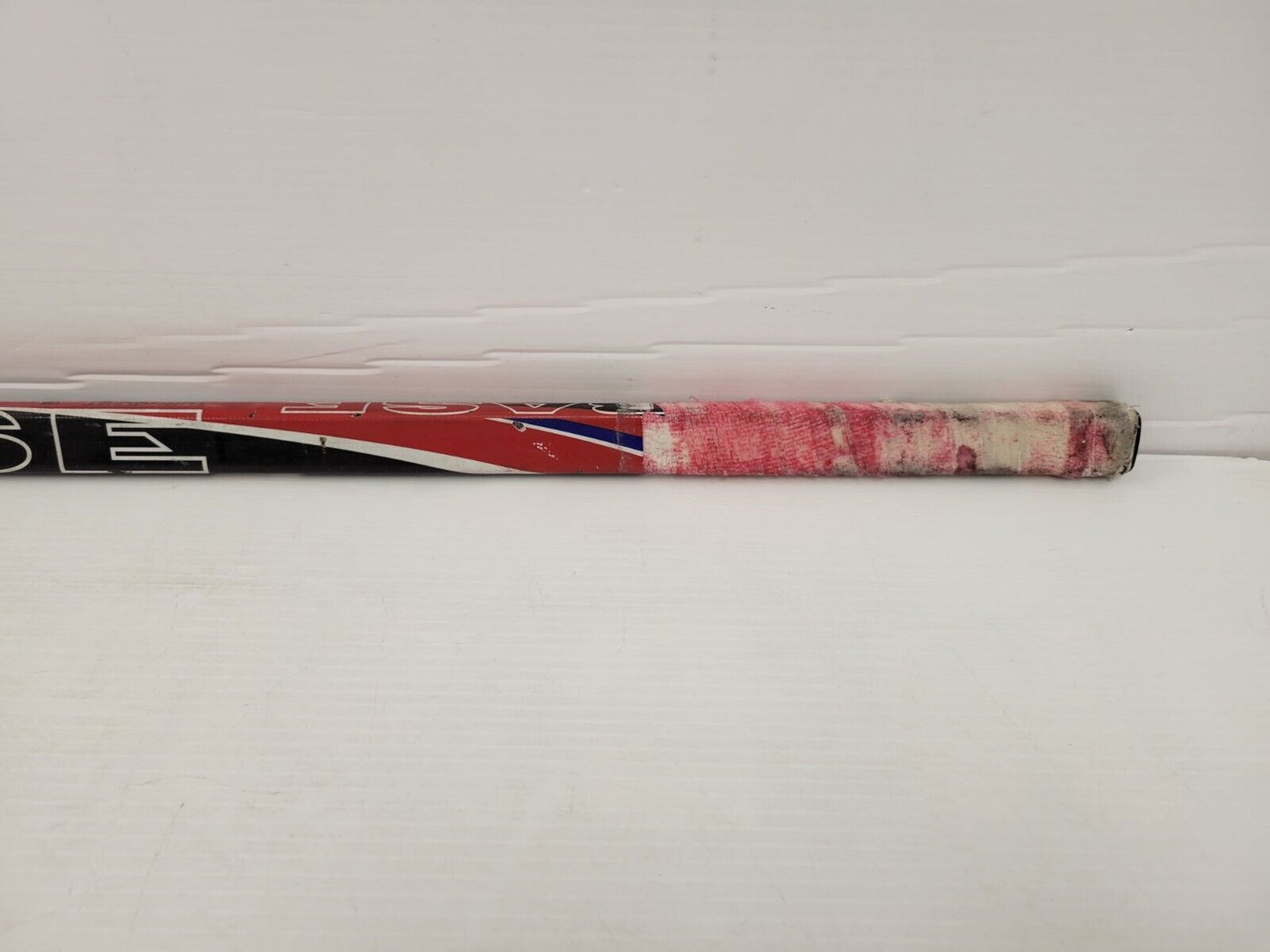 (49922-3) Bâton de hockey flexible Turnquist 18 SR 75