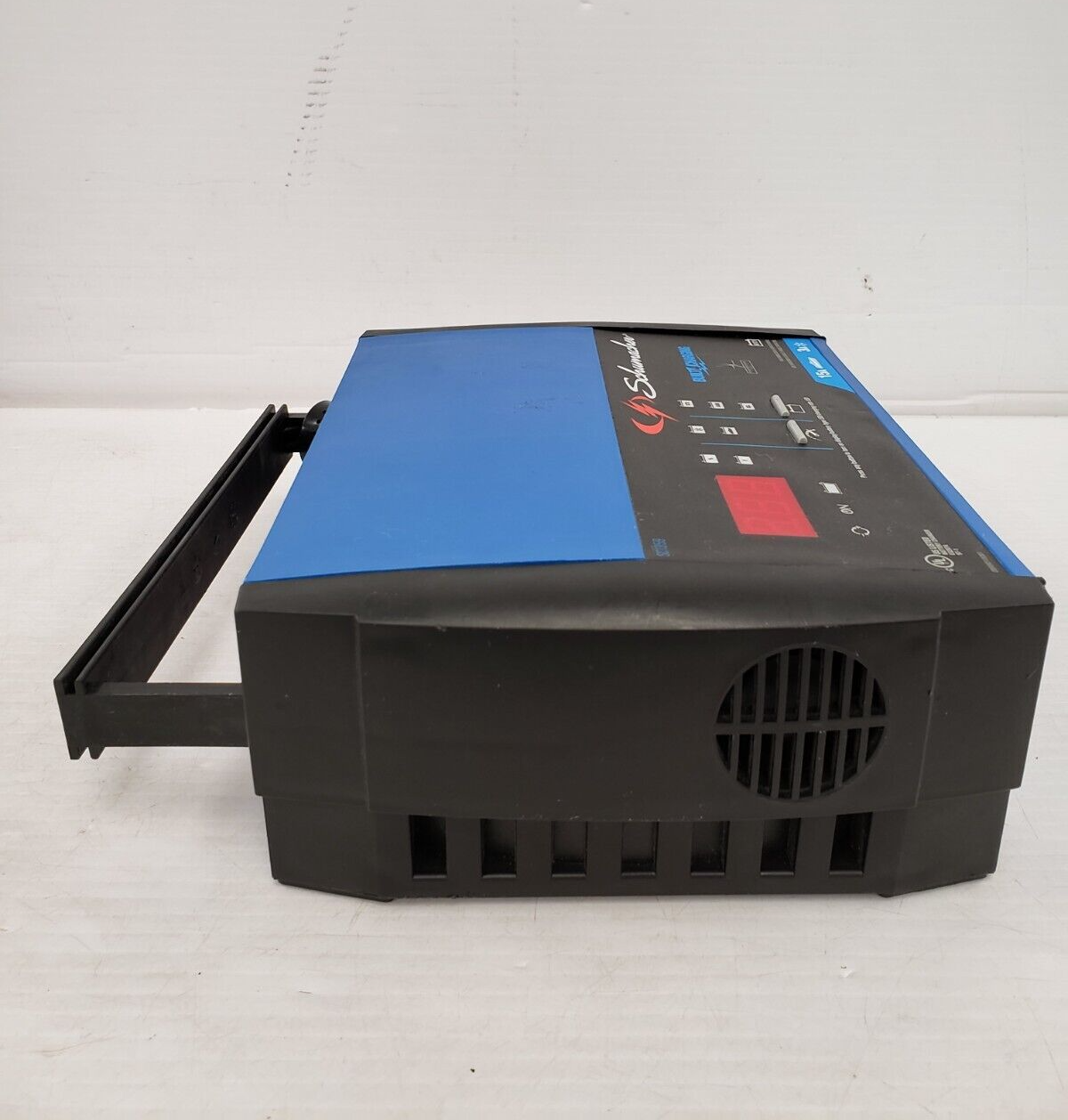 (45284-1) Chargeur de batterie Schumacher SC1359