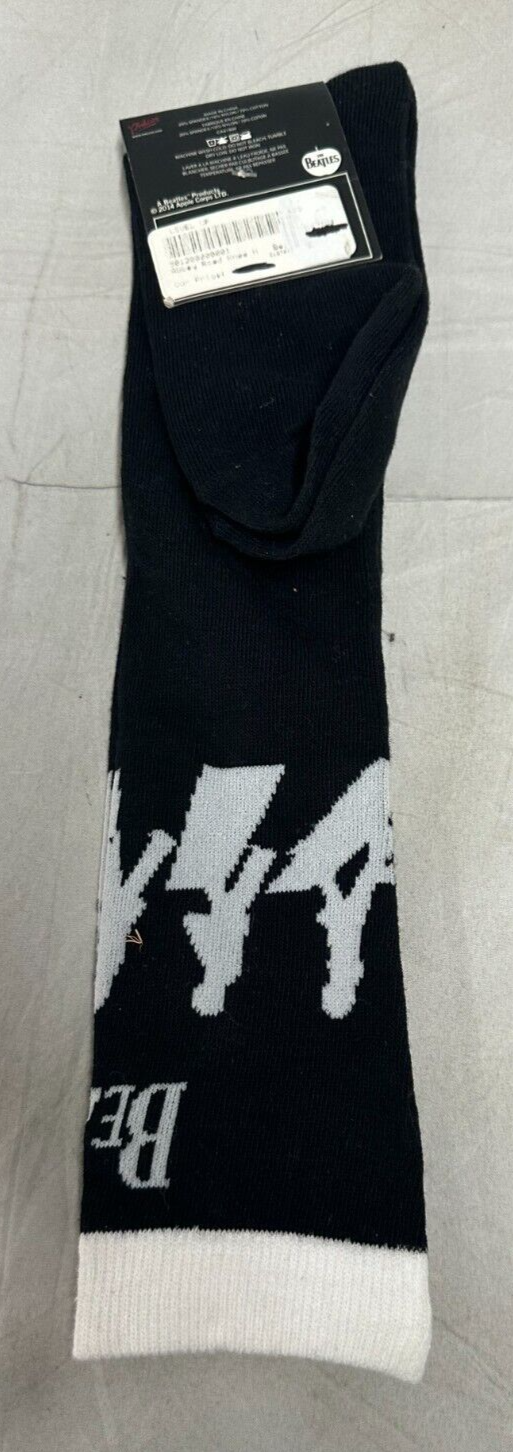(LUP) Chaussettes hautes Abbey Road des Beatles
