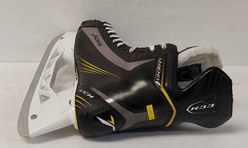 (N81412-1) CCM Tacks Legend Hockey Skates Sz: 10m