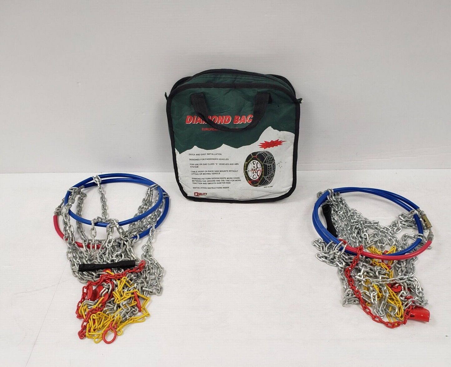 (51518-2) Chaînes à pneu à dos en diamant