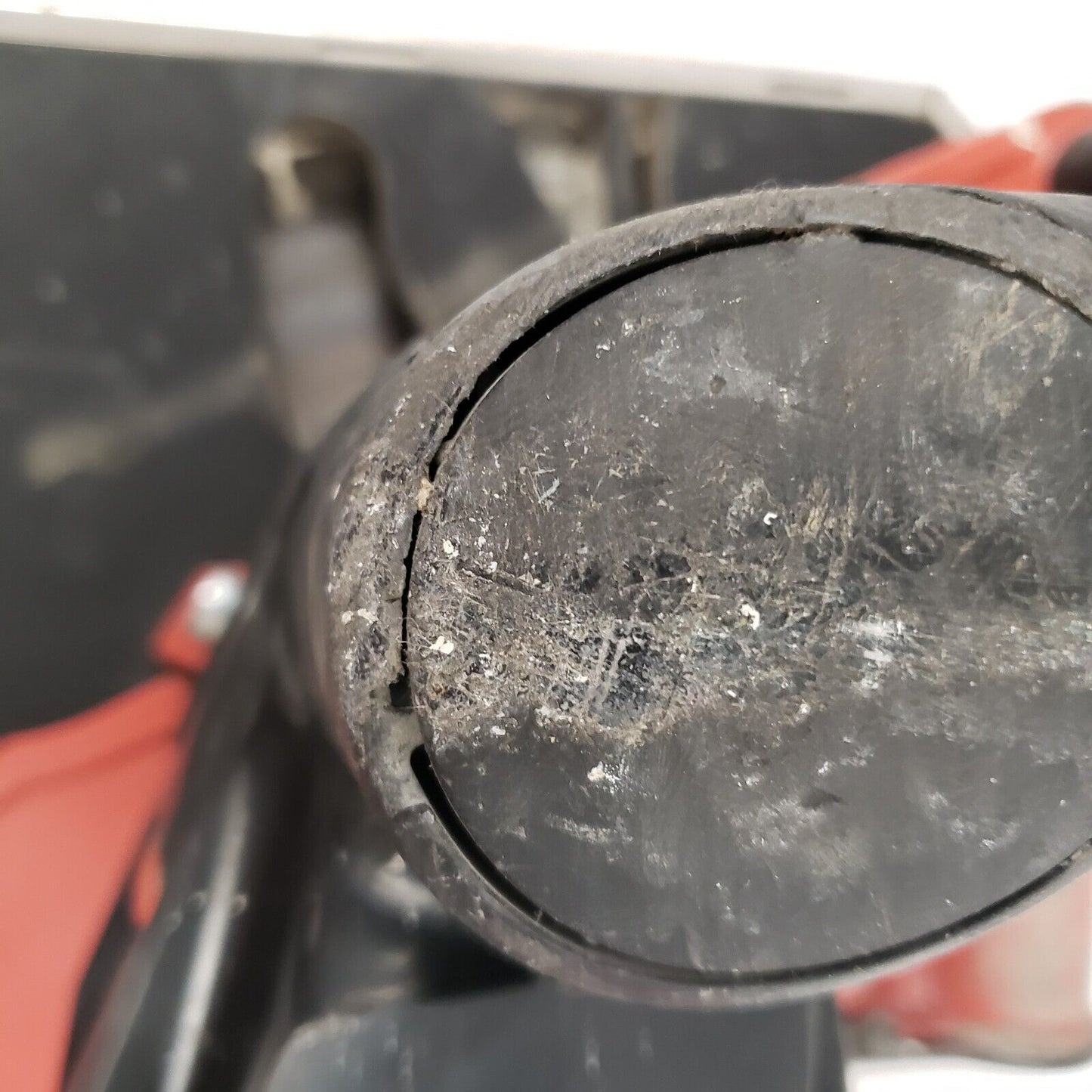 (I-31000) Scie à béton Hilti DCH 230