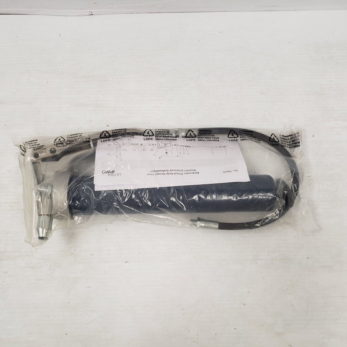 (55923-4) Ultra Pro 79034 Grease Gun