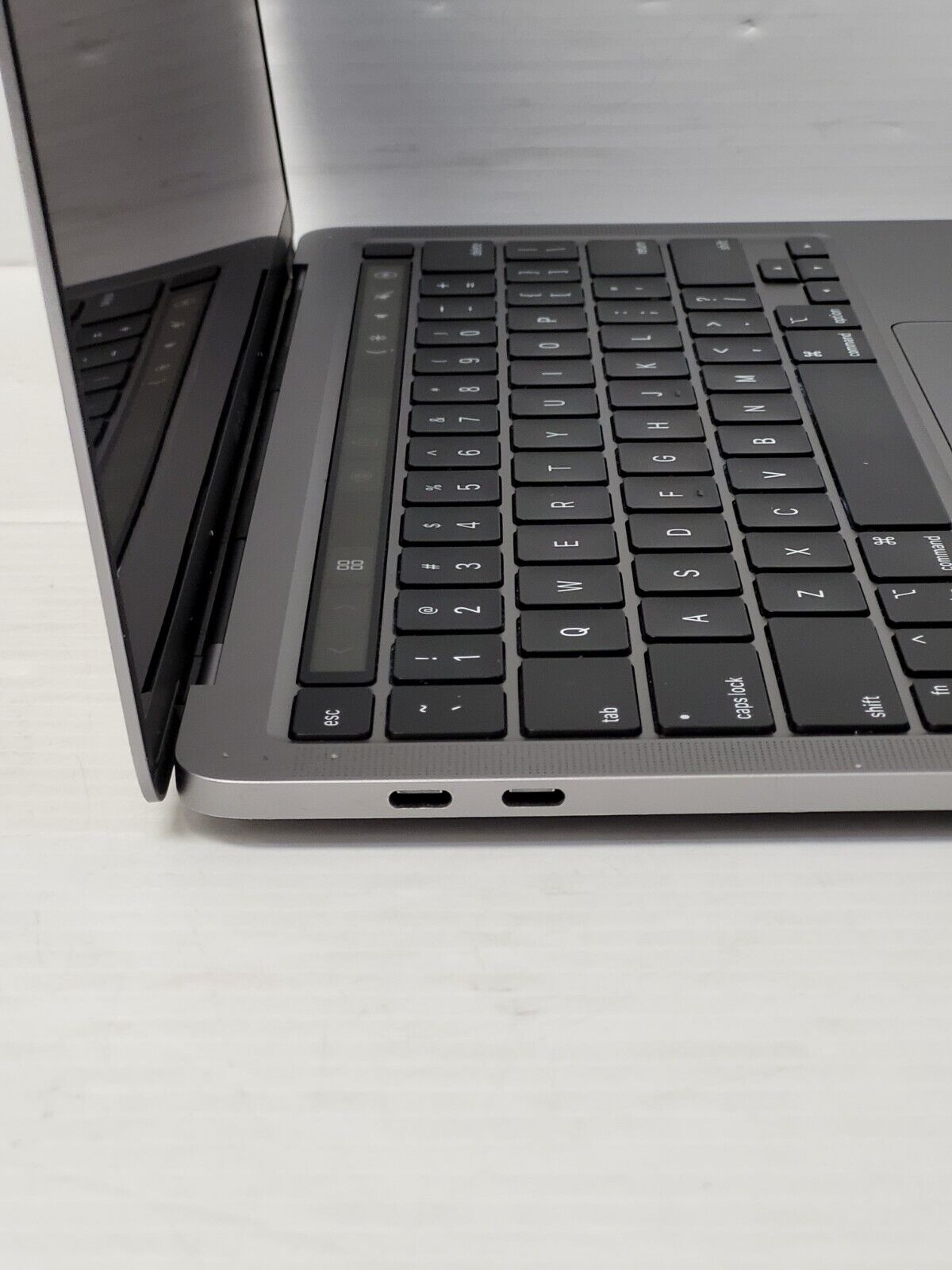 (N78627-1) Apple A2338 Laptop