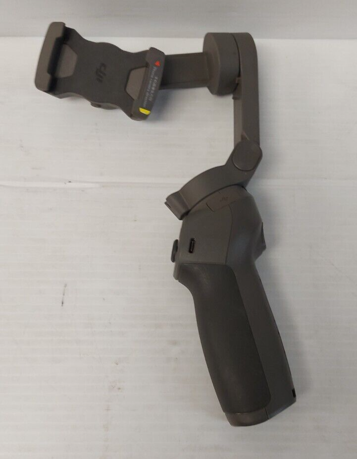 (N81267-3) Cardan DJI Osmo Mobile 3 OF100