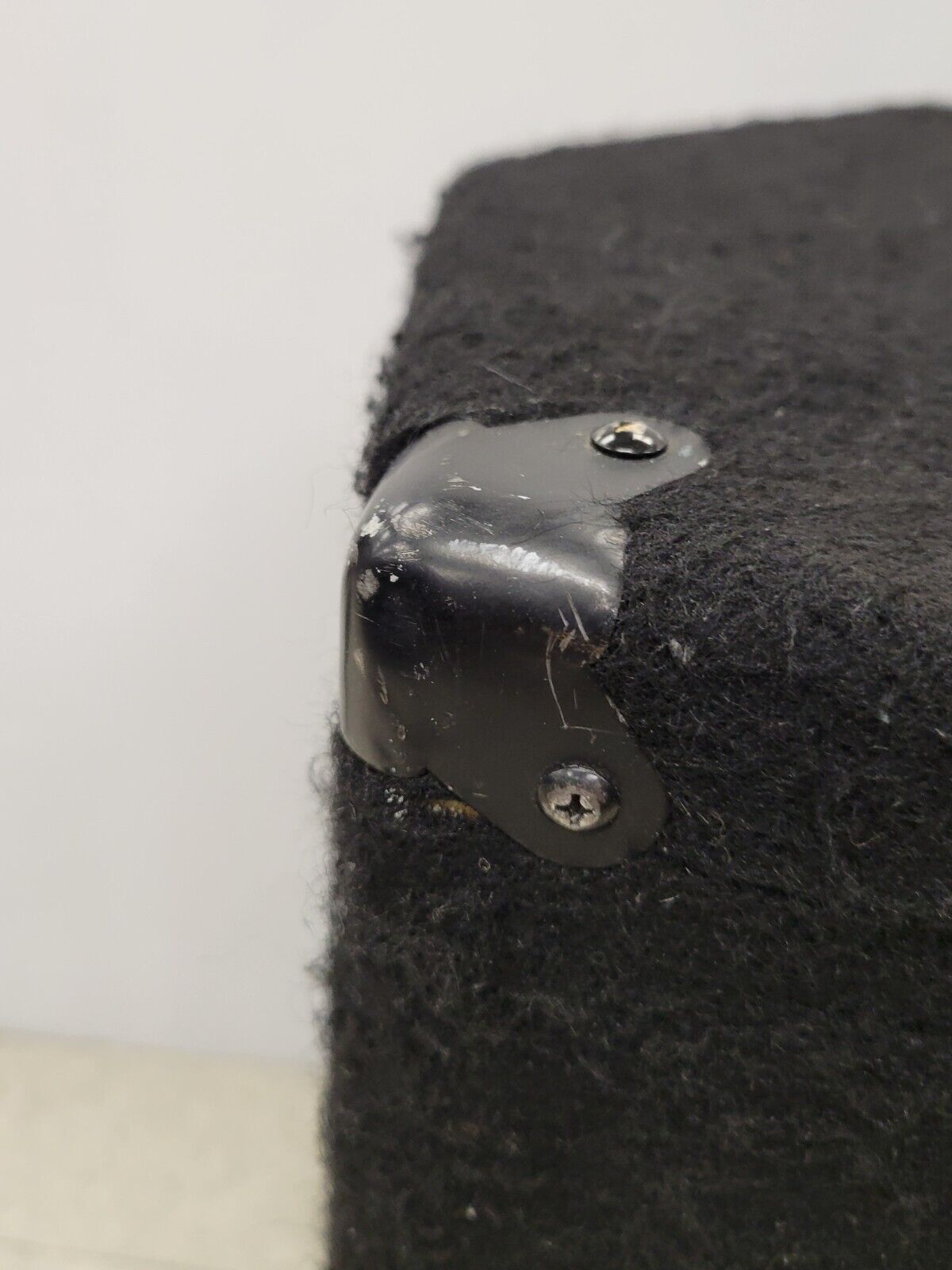 (55145-1) Yorkville YX15P Speakers