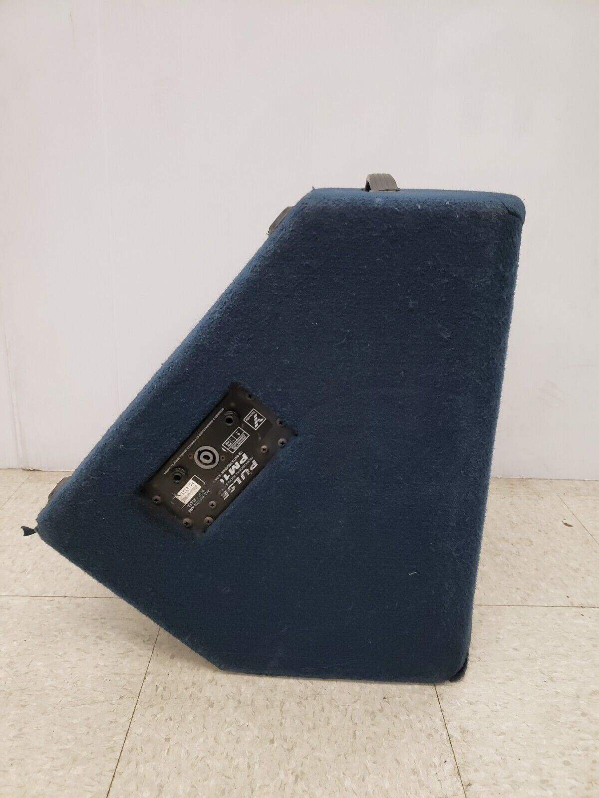 (I-34218) Yorkville Pulse PM10 Speaker