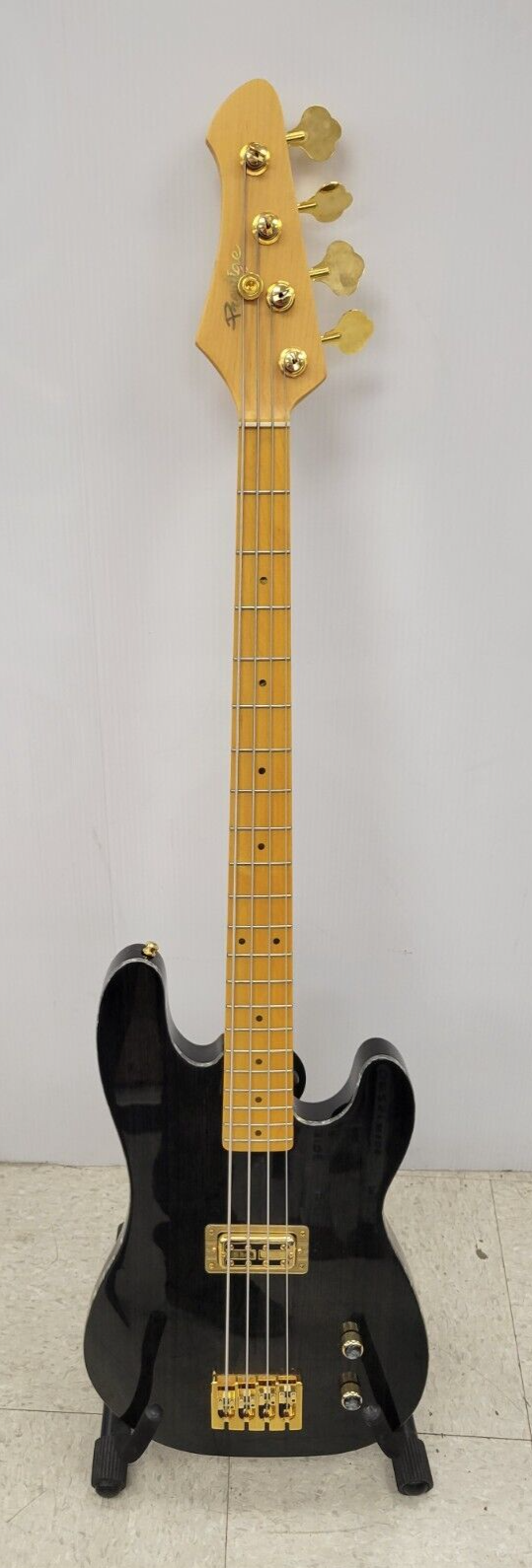 (50563-1) Guitare basse Prestige