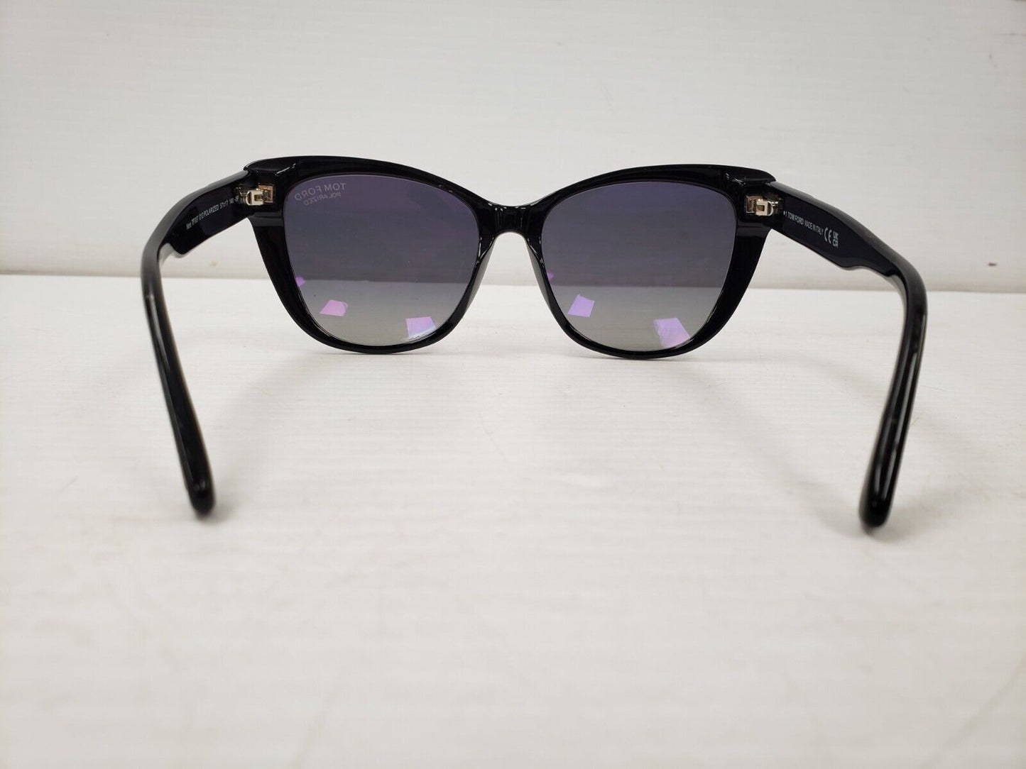 (42252-1) Tom Ford Nora Sunglasses