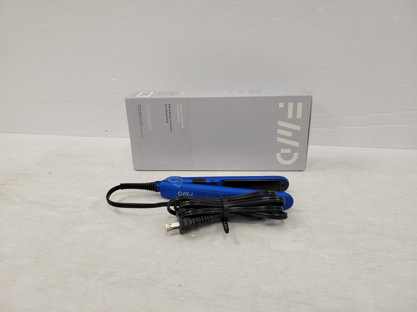 (54774-1) FWD Compact Ceramic Straightener