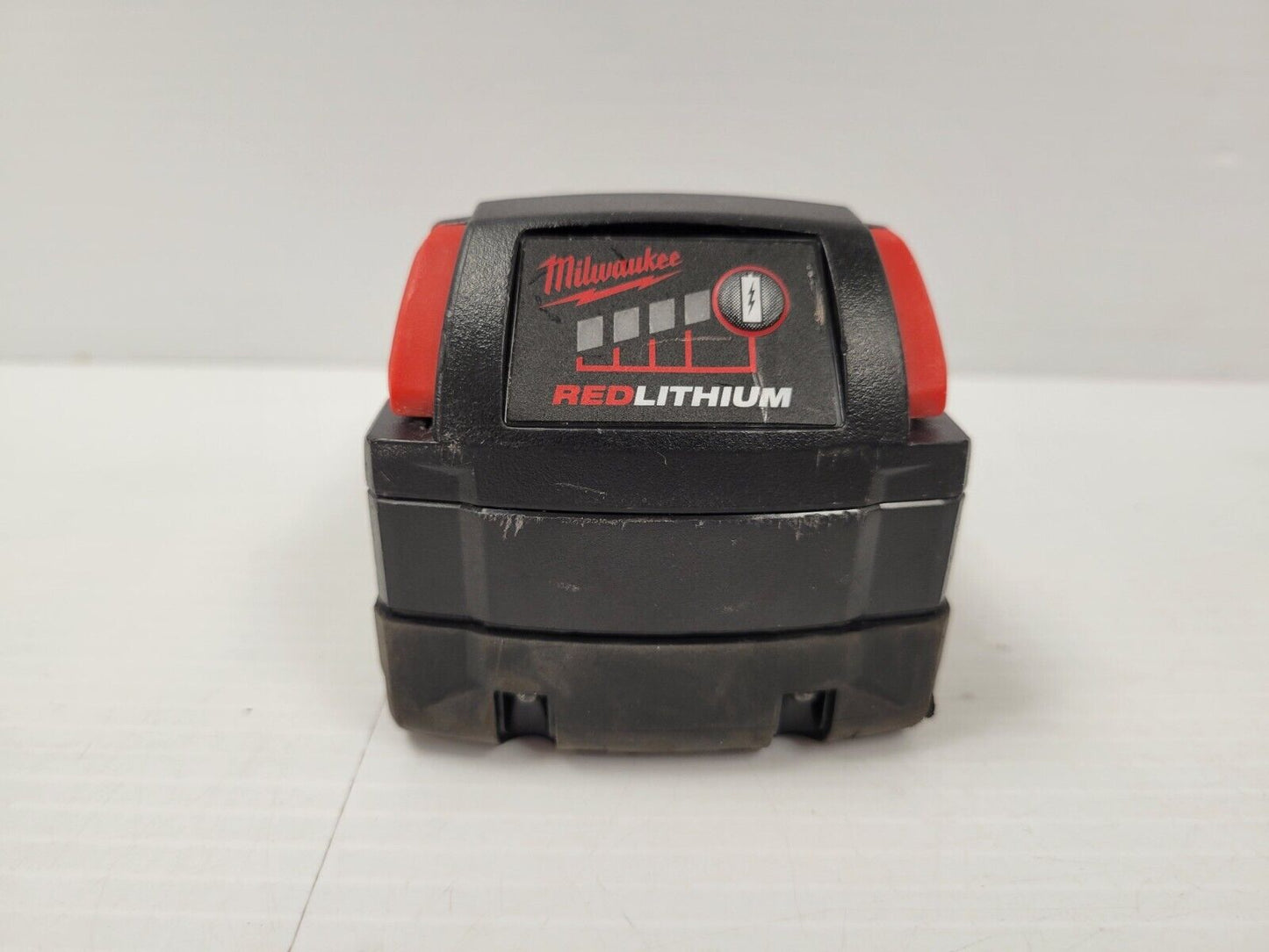 (51071-3) Milwaukee 2904-20 Hammer Drill