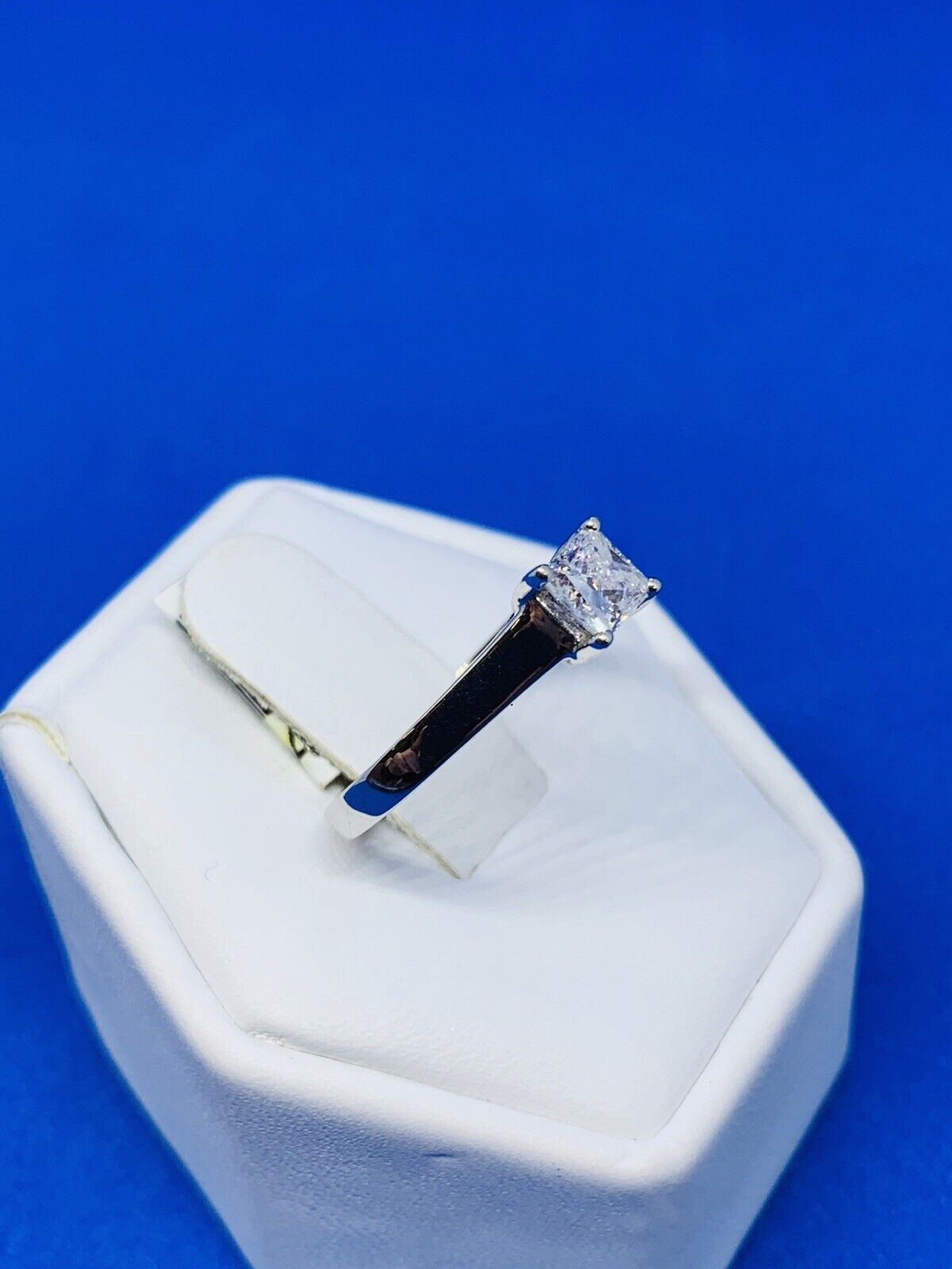 (N1476) 14k White Gold Princess Solitaire Diamond Ring