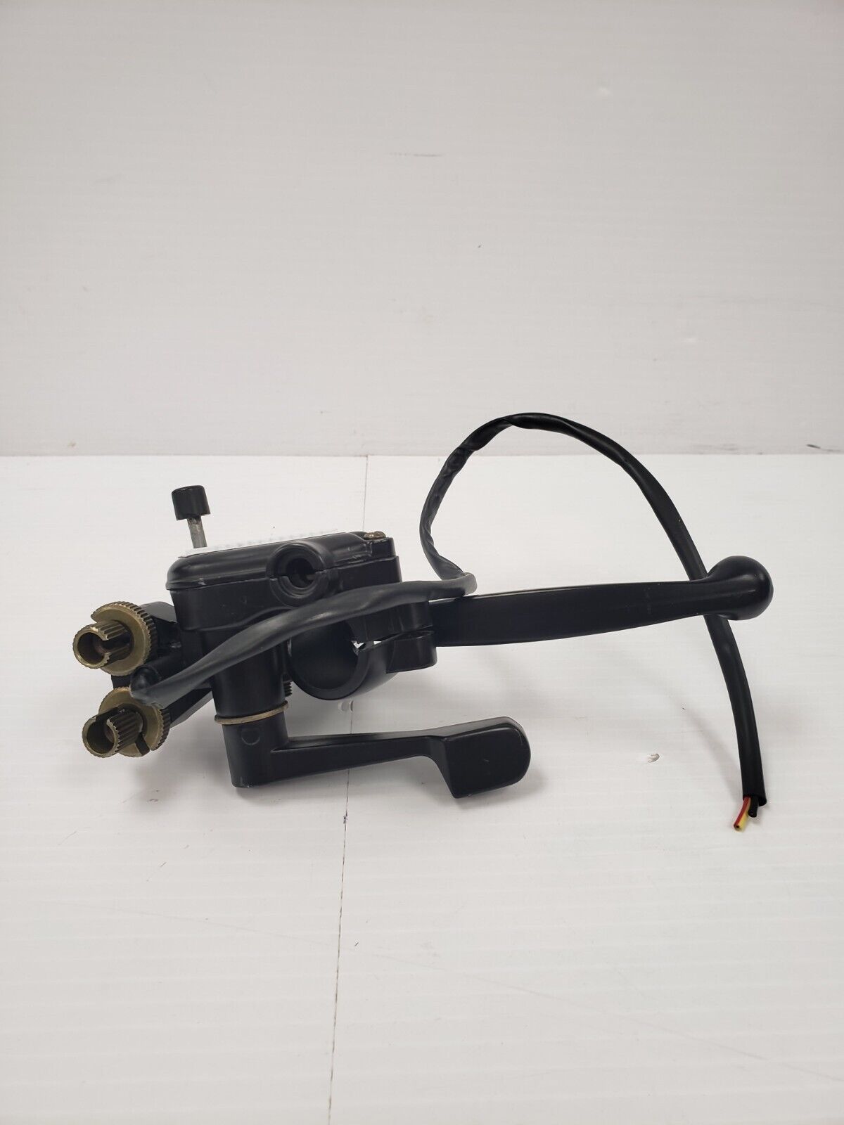 (I-33709) Frein à main de moto sans nom