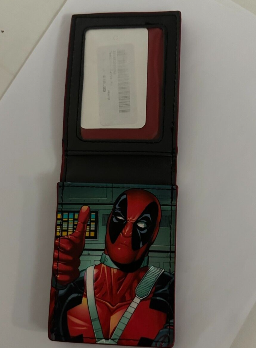 Deadpool My Common Sense Is Tingling Badge Wallet