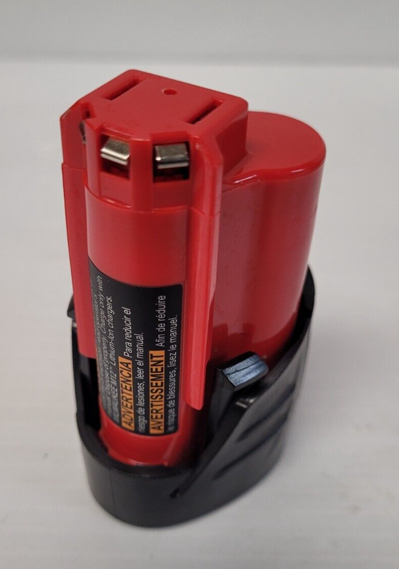 (N79174-4) Milwaukee 48-59-2401 Battery Charger