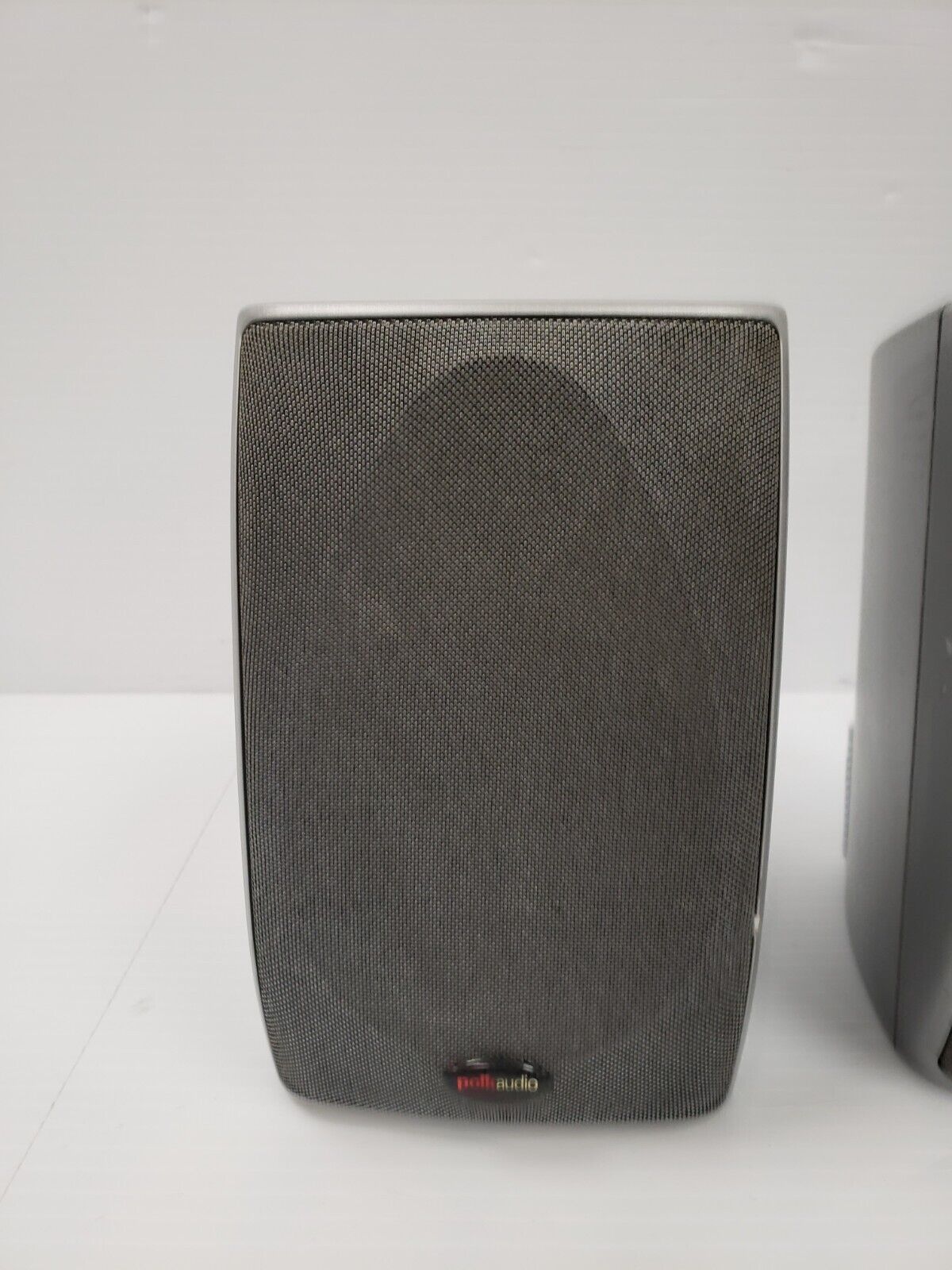 (47565-4) Polk RM2350 Speakers