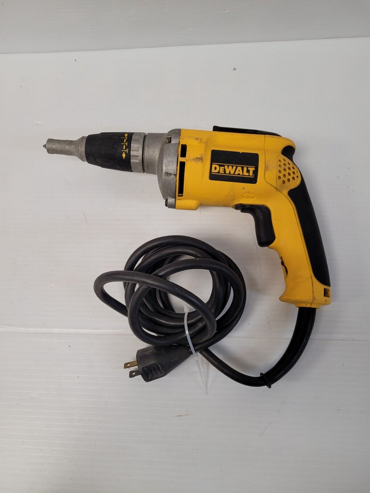 (N75064-1) Dewalt DW272 Drywall Screw Gun