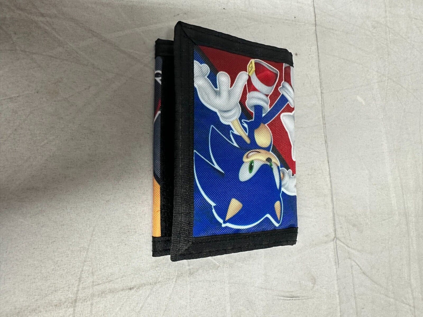 (LUP) Sonic The Hedgehog Kids Trifold Wallet