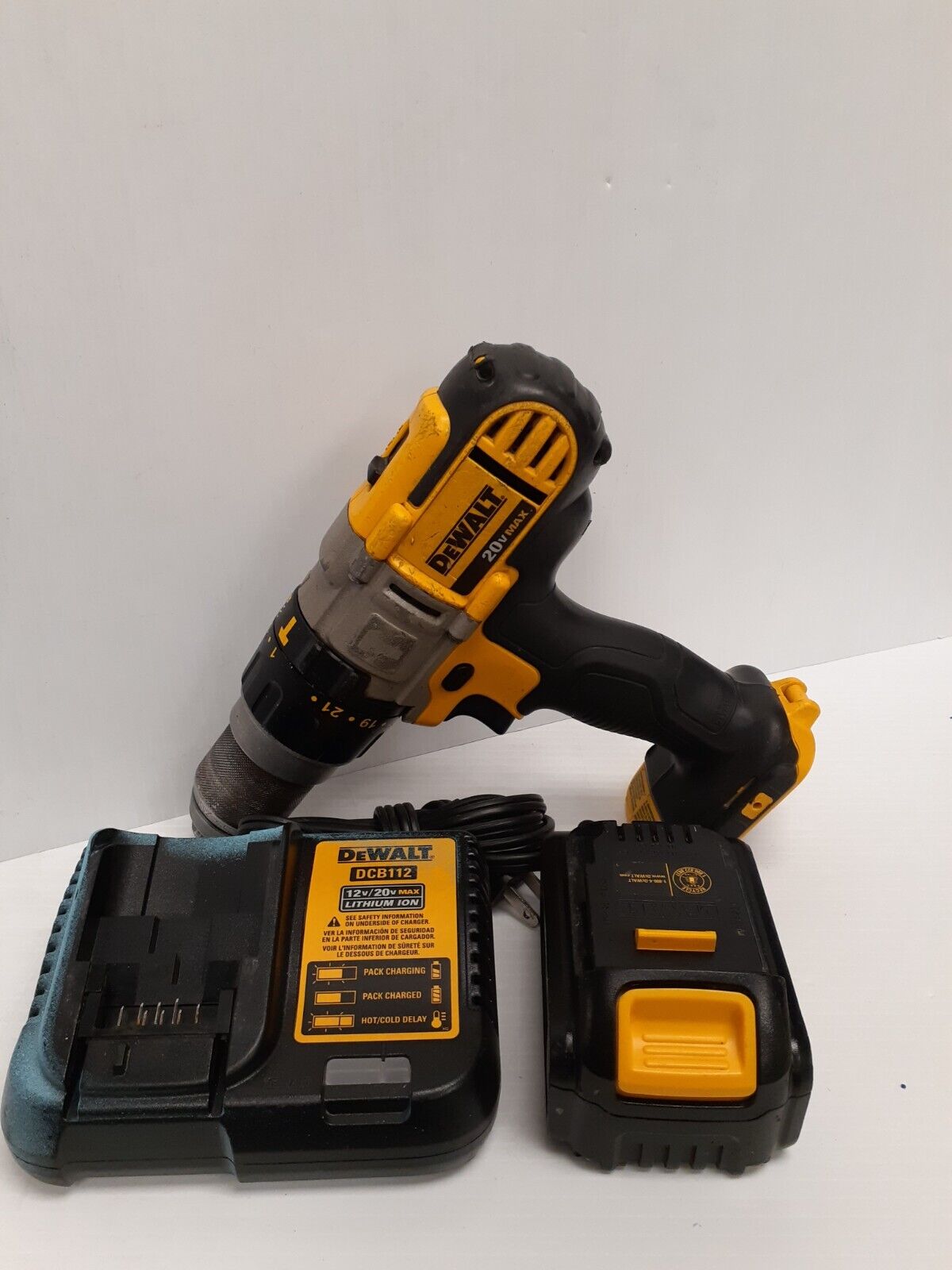 (N13234-2) Dewalt DCD985 Cordless Drill