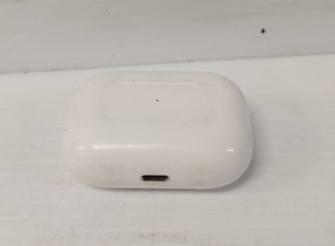 (N80903-1) Apple A2190 Airpods Pro in Charge Case