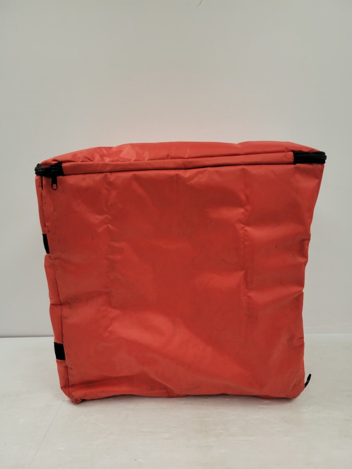 (54527-3B) Sacs de livraison de nourriture Rubber Maid