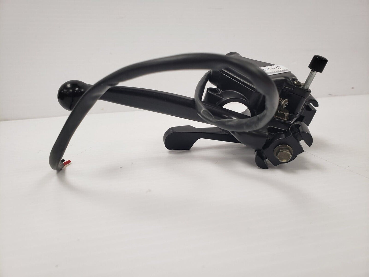 (I-33709) Frein à main de moto sans nom