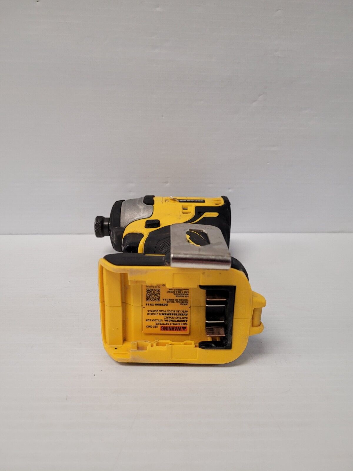 (N80117-1) Perceuse DeWalt DCF809