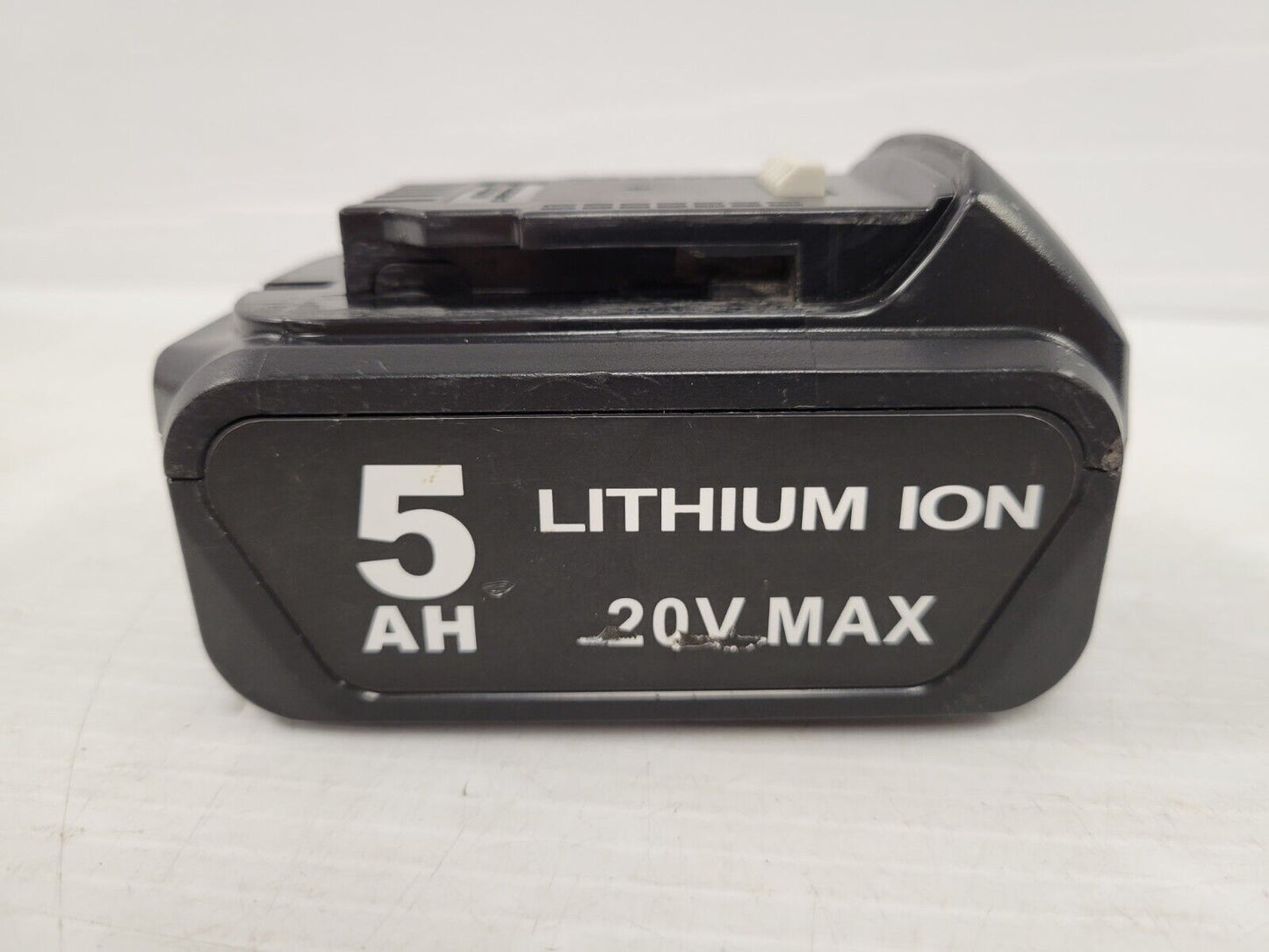 (52570-2) Sans nom Batterie DCB205-5,0 Ah