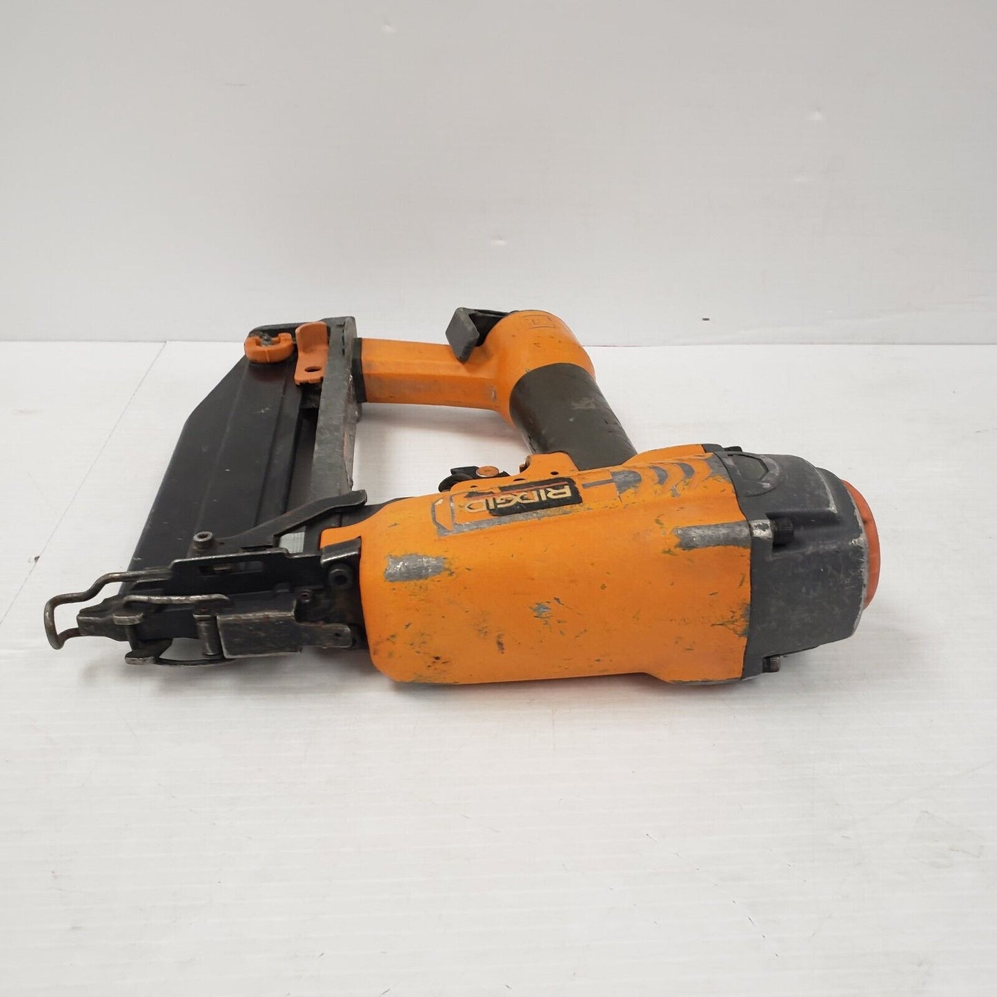 (47037-1) Cloueuse Ridgid R250SFA