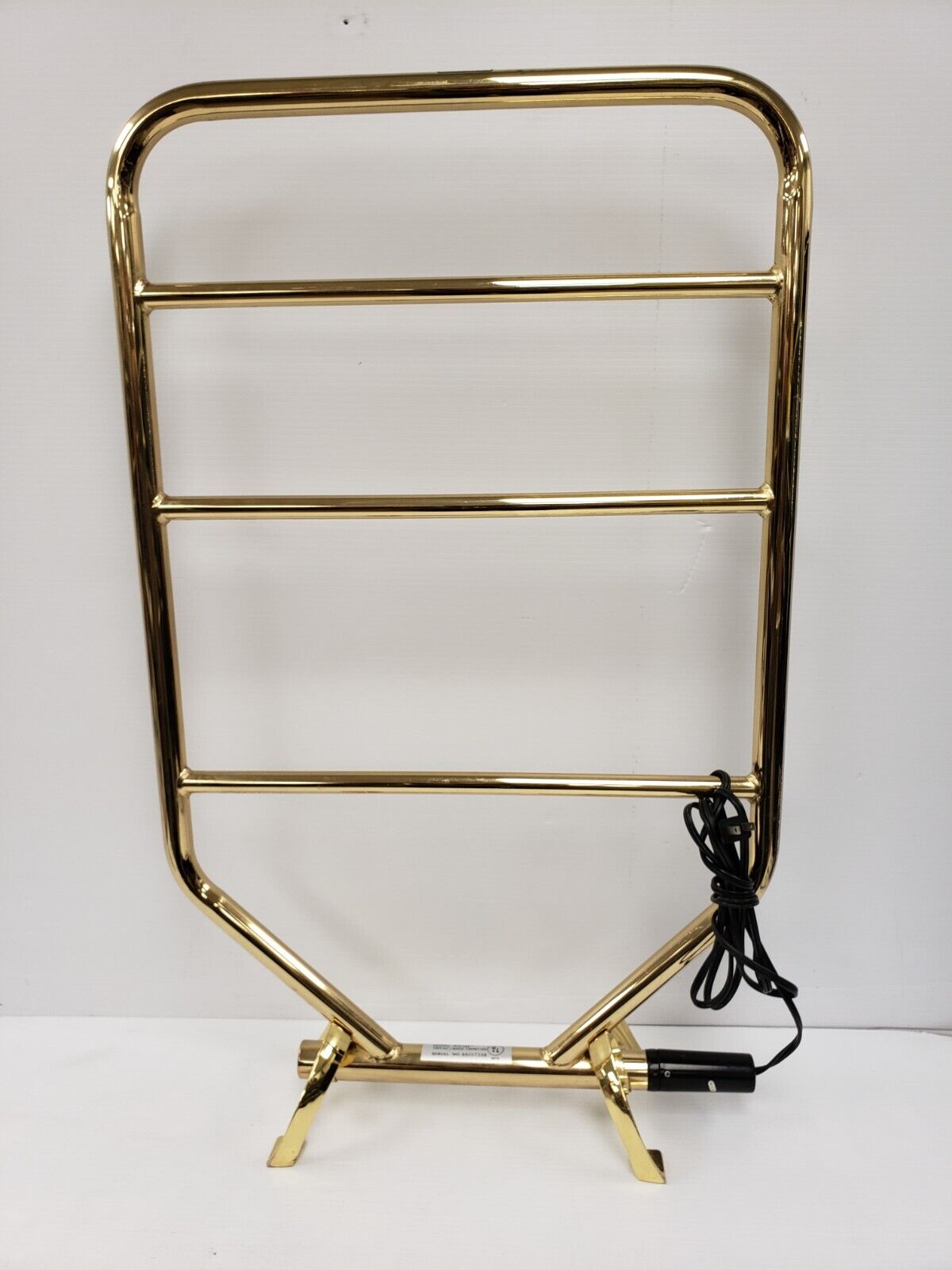 (I-33664) No Name Towel Warmer WN-108