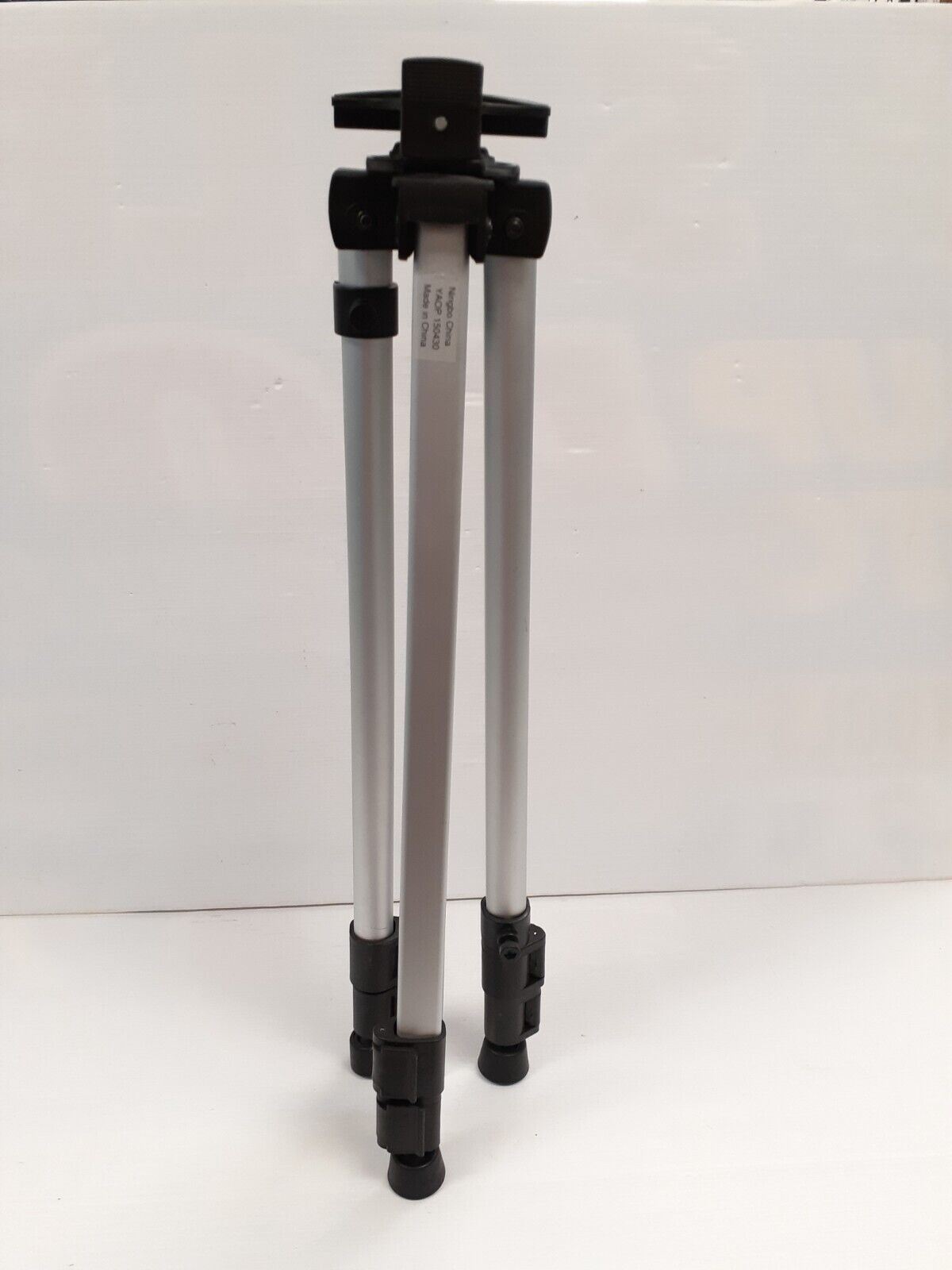 (N14038-3) Aluminum Tripod Easel