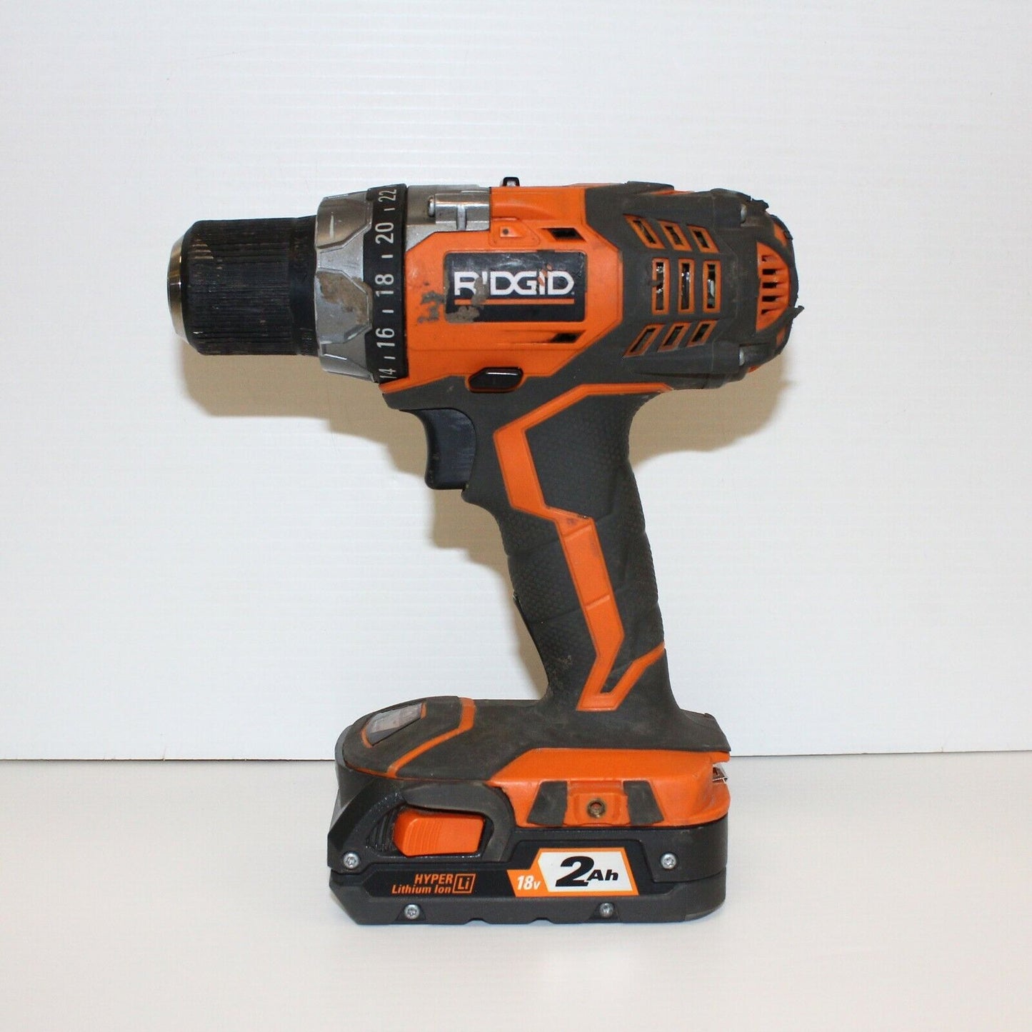 (NI-9836) Perceuse Ridgid 18 V avec batterie 