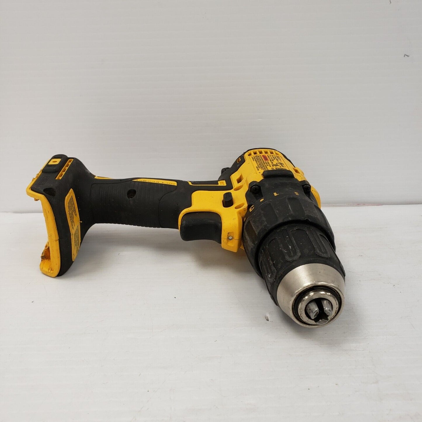 (32528-21 Perceuse Dewalt DCD777