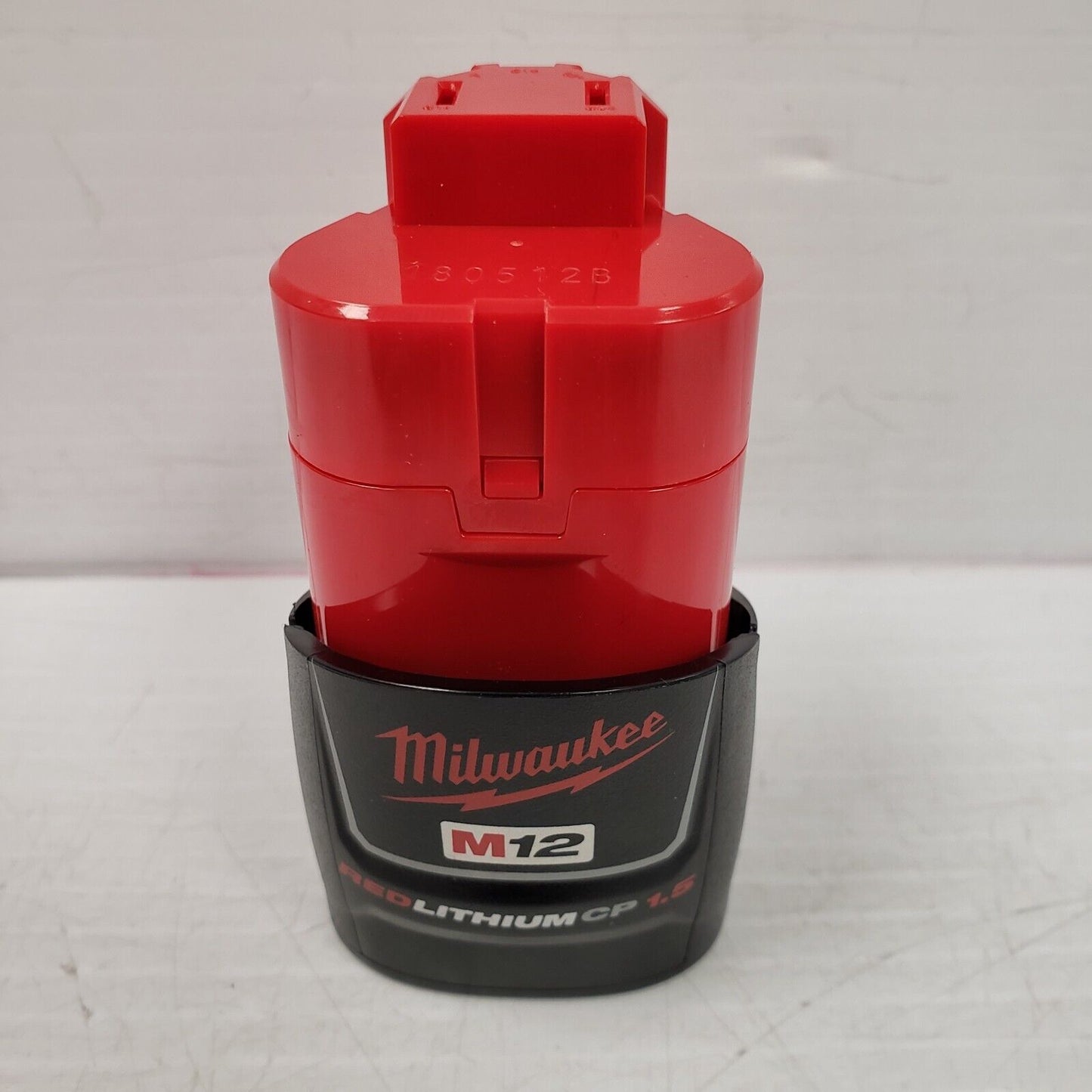 (55542-1) Miluwakee 2306-20 Marteau Vac